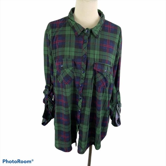 🌿4/$35 🌿SUZY SHIER Green Blue Plaid Button Down Shirt